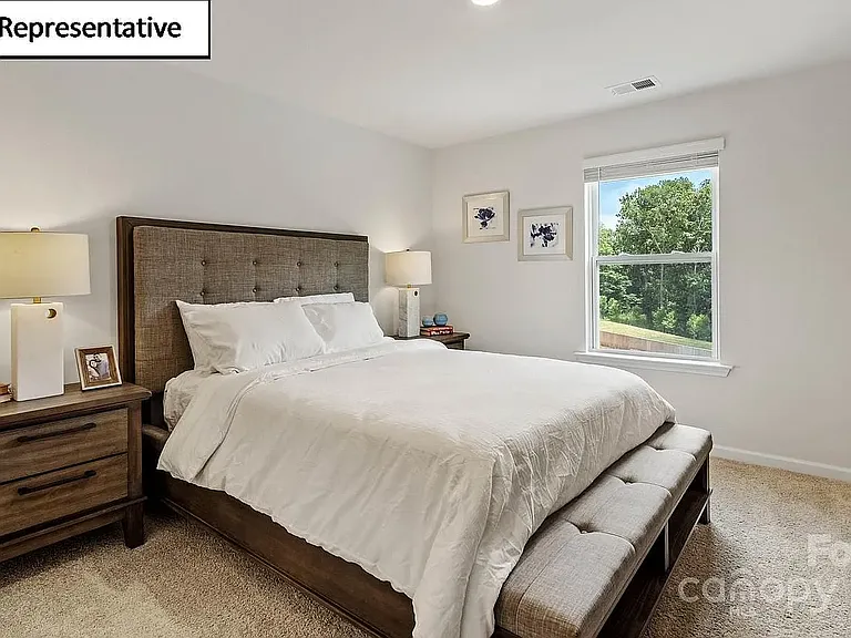 5026 Hyrule Dr — Photo 18