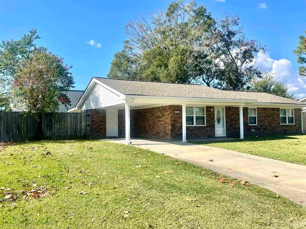 1001 Michael St, Patterson, LA 70392