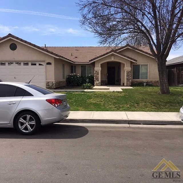 2209 Bellagio St photo 1