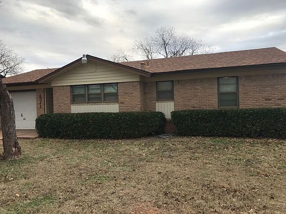 2nd image of 2333 Meadowbrook Dr