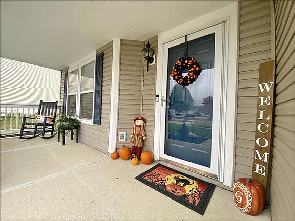 2nd image of 3316 Summer Breeze Cir