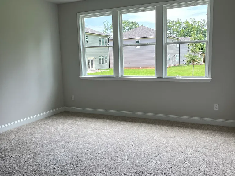414 Kinross Ln — Photo 23