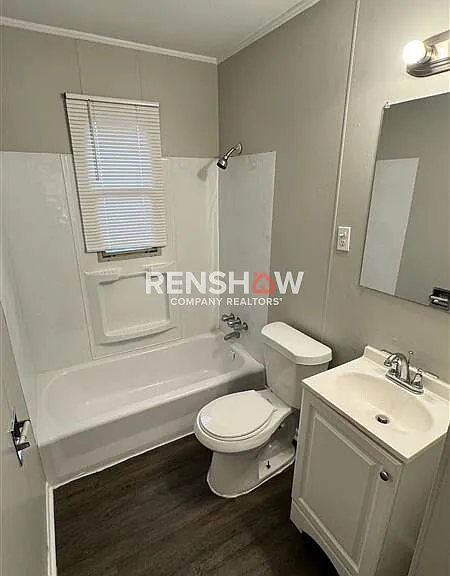 1379 Rolling Hills Dr — Photo 13