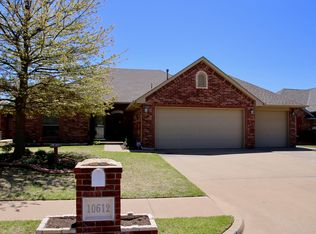 10612 NW 39th St, Yukon, OK 73099