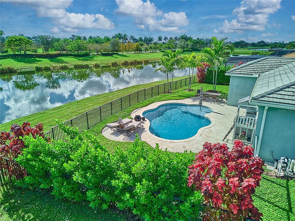 1st image of 15966 Whippoorwill Cir