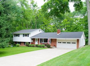 2000 Ranchwood Dr, Mansfield, OH 44903