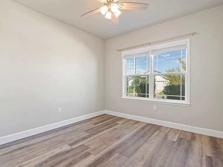 1689 SW 71st Cir — Photo 24