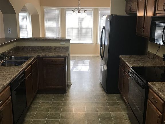 3rd image of 7085 Bristol Meadow Ln