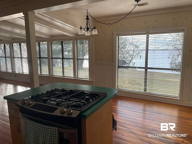 6621 Purvis Rd — Photo 20