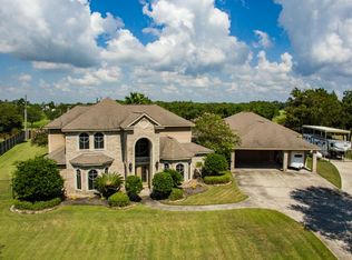 9335 Kai Dr, Beach City, TX 77523