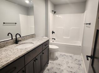 2361 Lake Rd #2361, Altoona, WI 54720