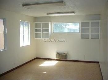 4th image of 4420 Alta Dr