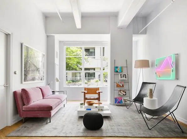 184 Kent Avenue image 1 of 10