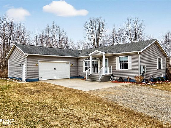 2nd image of 6385 Mayville Rd