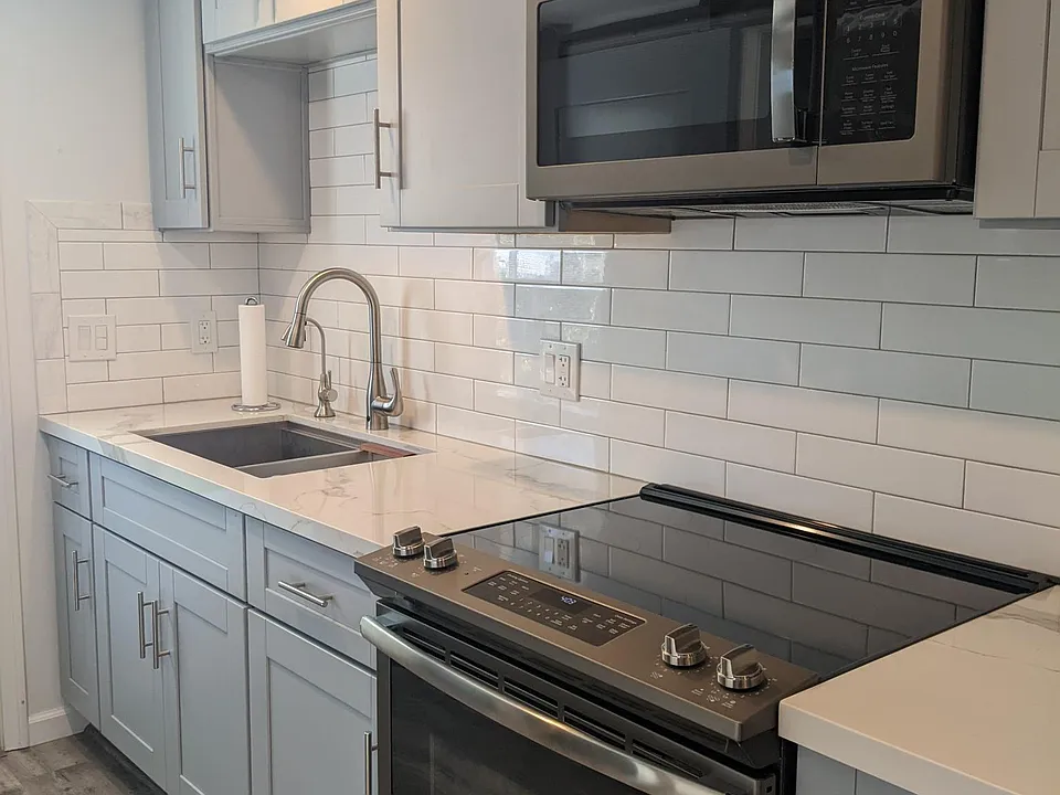 3225 Cabrillo Mesa Dr
