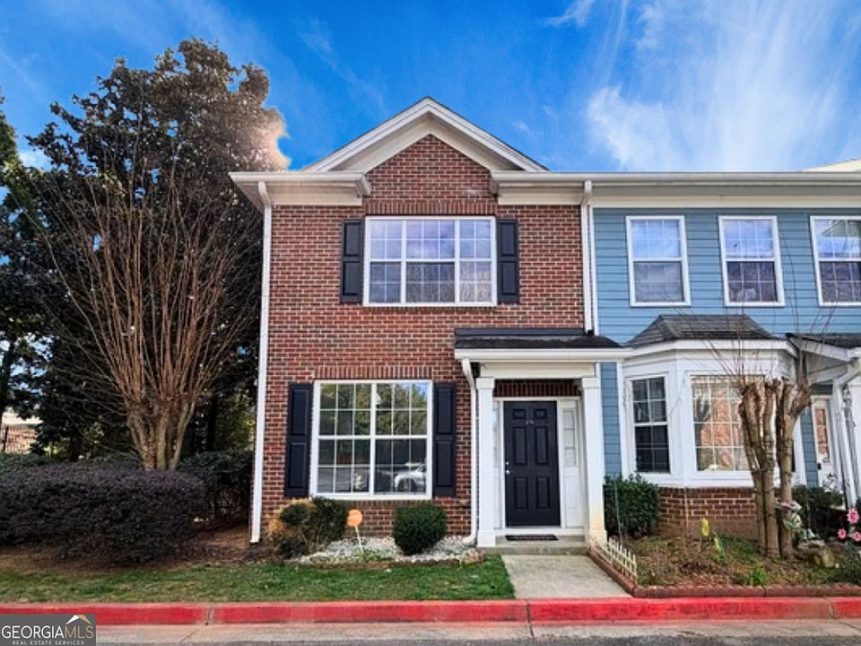 1st image of 379 Pine Hill Pl