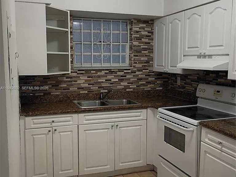 2498 SW 17th Ave #4209 — Photo 10