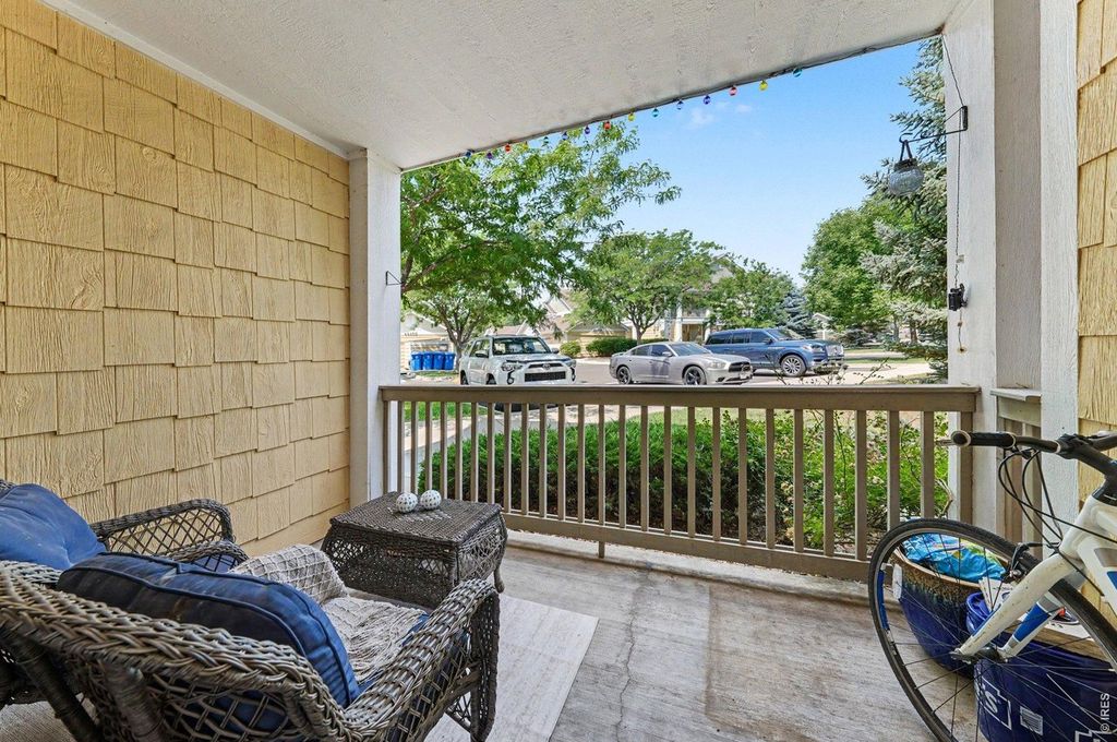 4745 Hahns Peak Dr #103