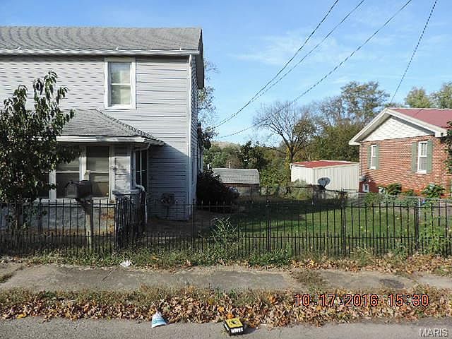 2nd image of 136 W Elvins Blvd