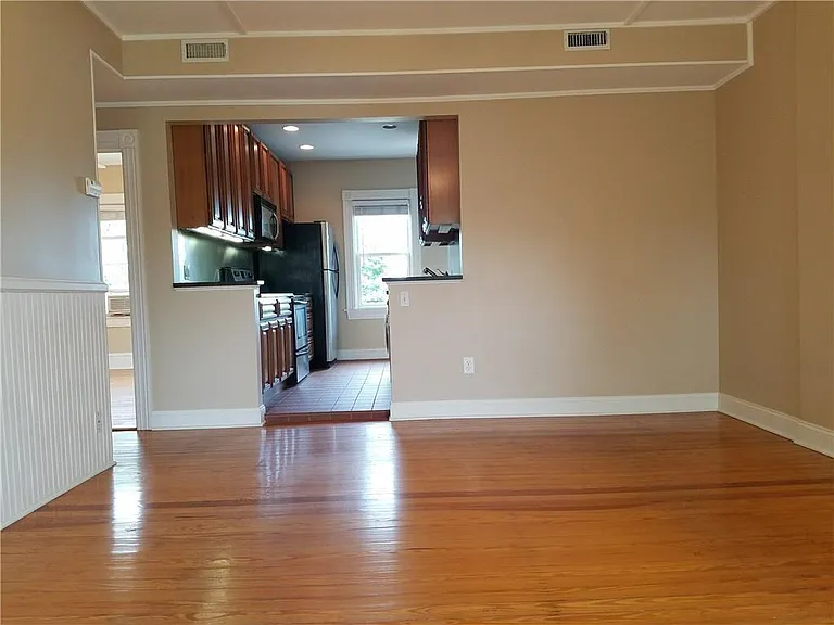 3 Bay View Ave #6 — Photo 8