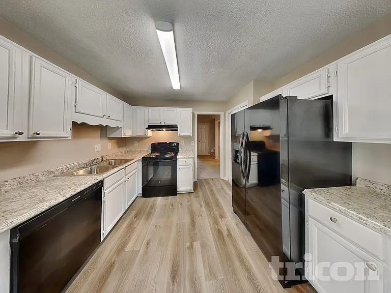 5219 Glendora Ct — Photo 5