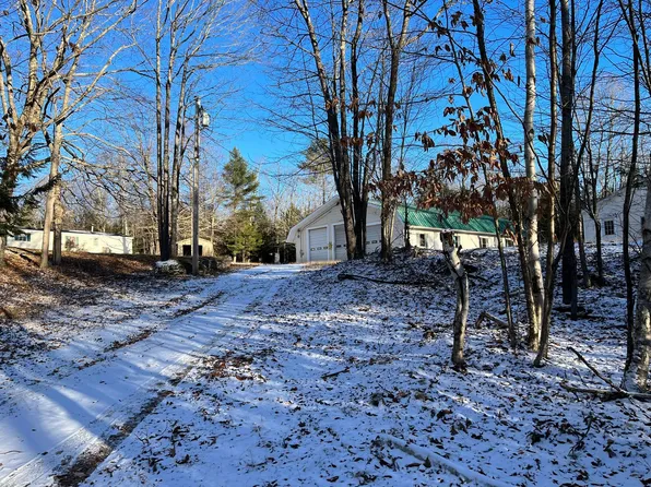 111 Mountfort Rd, North Yarmouth, ME 04097