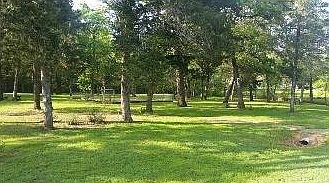 3rd image of 116 Moccasin Bend Dr