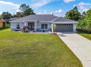 3017 35th St SW, Lehigh Acres, FL 33976