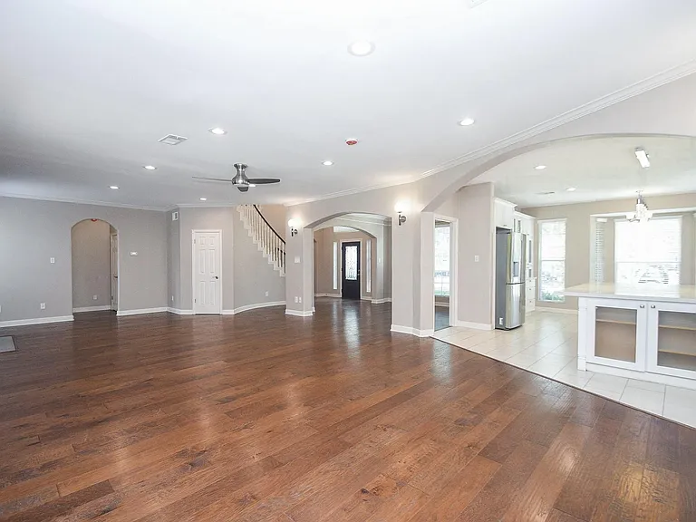 9715 Atwell Dr — Photo 9