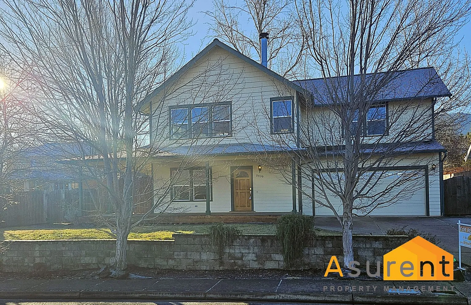 2530 Spring Hill Dr photo 1