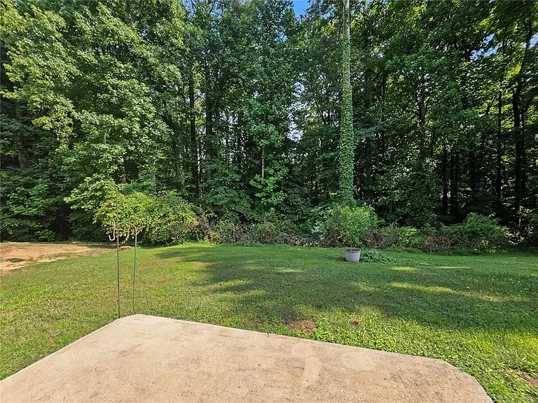 1809 Wellborn Way SW — Photo 32