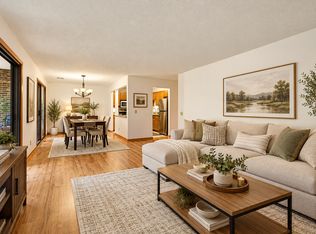 7200 Cahill Rd APT 106, Edina, MN 55439