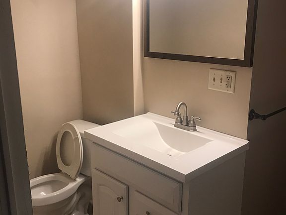 4th image of 328 Milton Ave APT 6