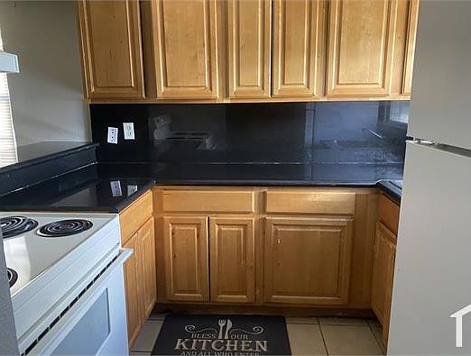 2nd image of 2217 Brandy Pl
