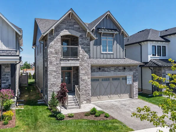 3195 Orion Blvd, Orillia, ON L3V 8M6