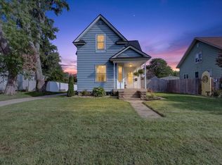 307 W Washington Ave, Zeeland, MI 49464