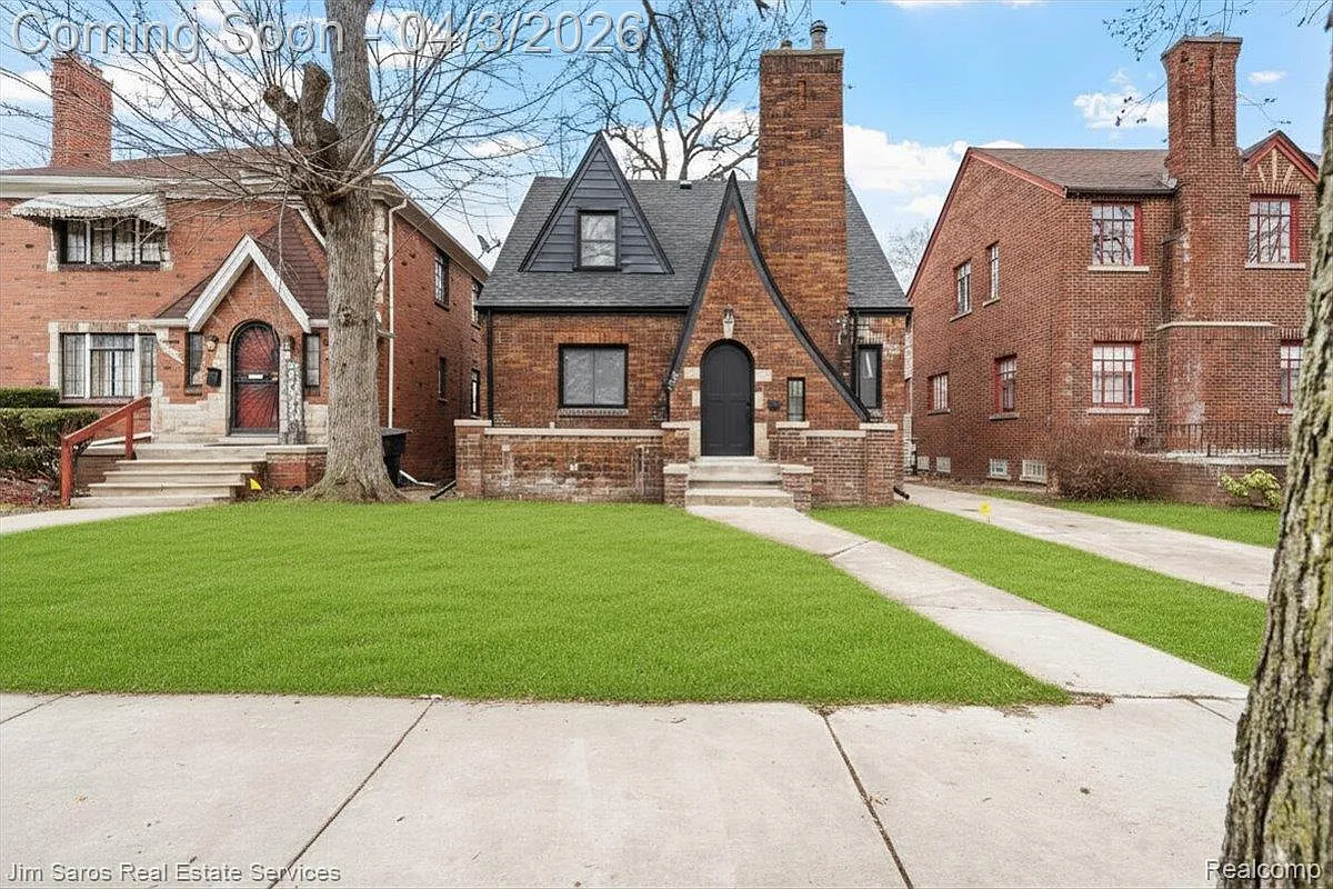 5108 Grayton St photo 1