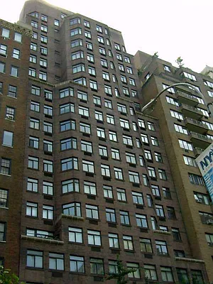 Sold by Corcoran | media 23