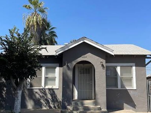 233 E Oleander Ave #233