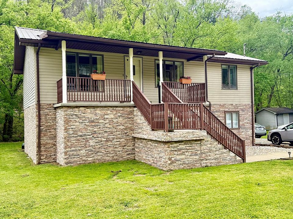 1st image of 73 Hillcrest Dr