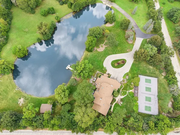 10S370 Madison St, Burr Ridge, IL 60527