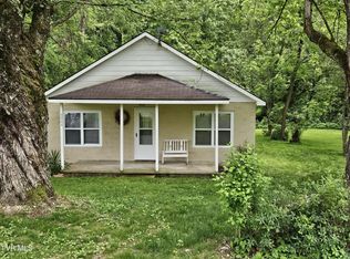 6864 Dr Thomas Walker Rd, Rose Hill, VA 24281