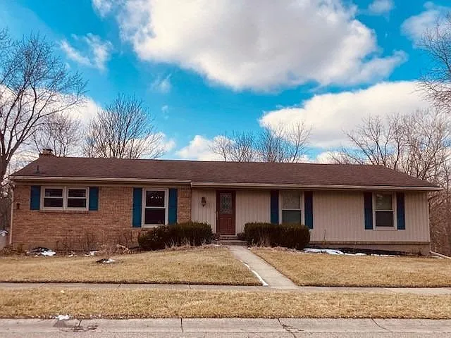 5603 Williamsburg Way photo 1