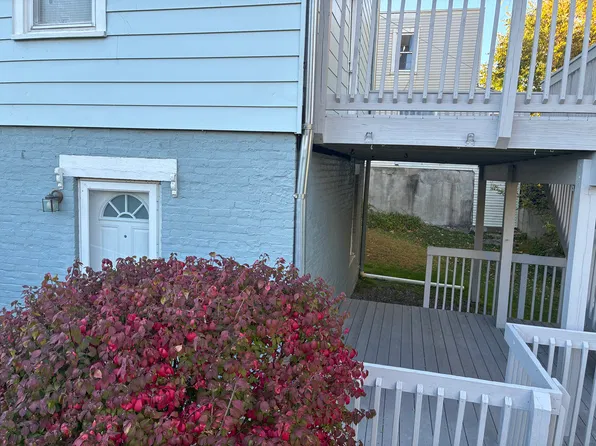 358 State St, Hudson, NY