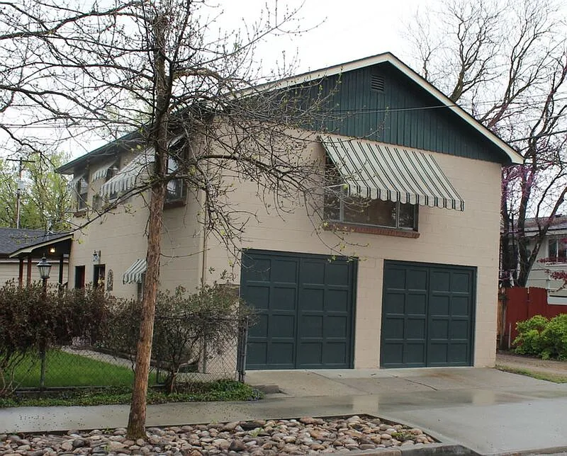 1 bed, 1.0 bath, 600 sqft, $1,301 — Photo 2