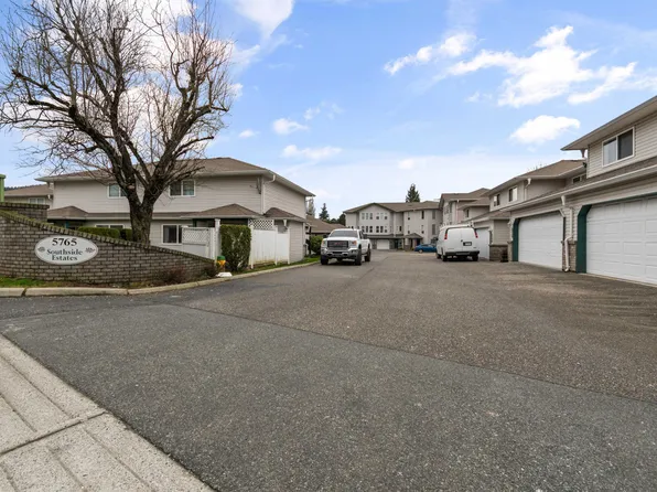 5765 Vedder Rd #308, Chilliwack, BC V2R 1C3
