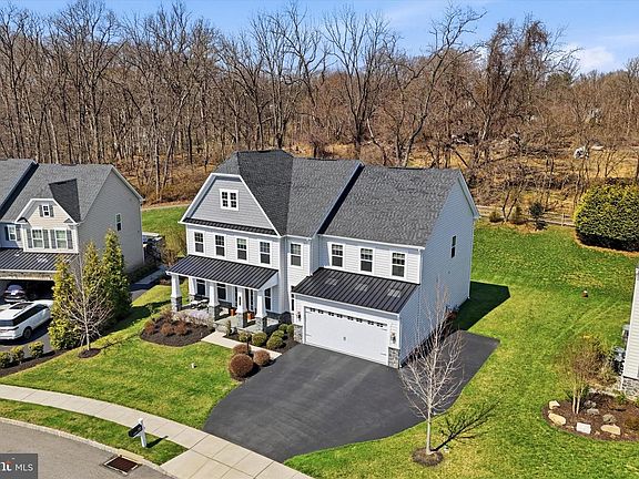 2nd image of 1031 Preserve Ln W