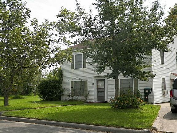 2nd image of 1407 Hawthorne St