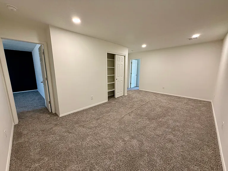 267 San Clemente Ave NW — Photo 14
