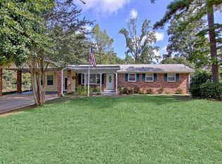 590 Janice Dr, Fayetteville, GA 30214